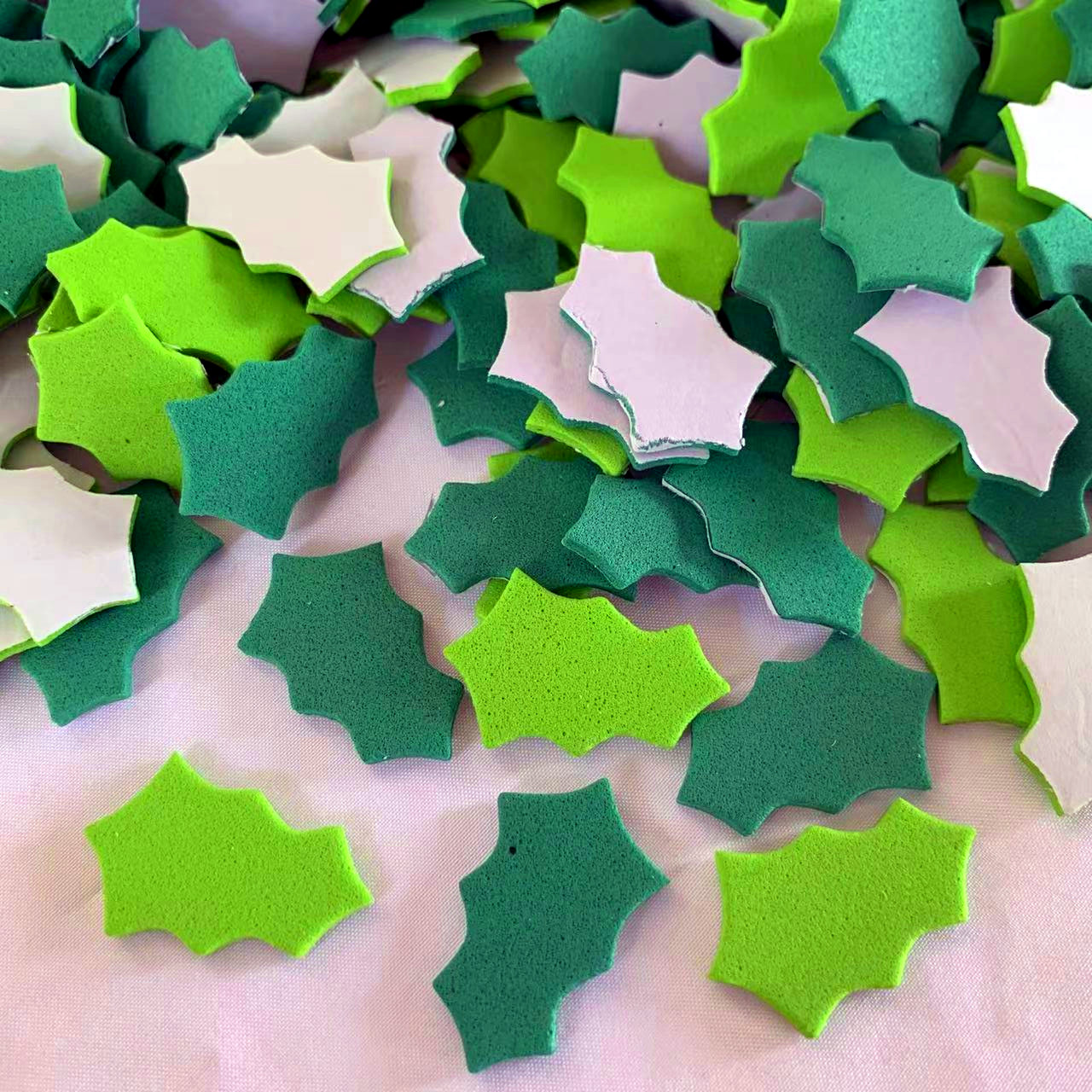100PCS Christmas wreath leaes  - Art Craft Winter 评论和价格